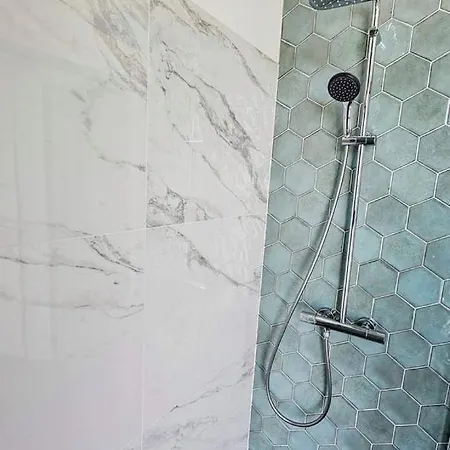 别墅 Seaview With Heated Private Pool Bretanha