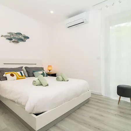 Villa Seaview With Heated Private Pool