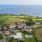 Seaview With Heated Private Pool Villa Bretanha