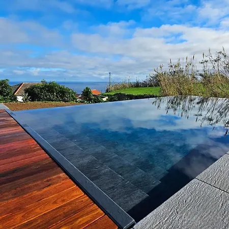 Seaview With Private Pool * Bretanha