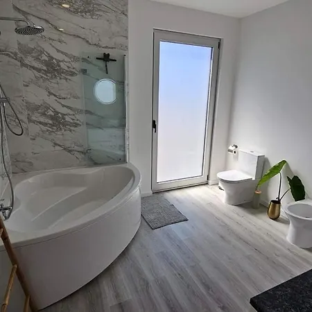 Gasthof Seaview With Heated Private Pool